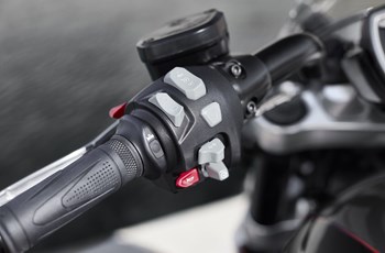 Triumph Rocket 3 GT 2020 - Bild 12 Triumph Rocket 3 GT 2020 - Bild 12