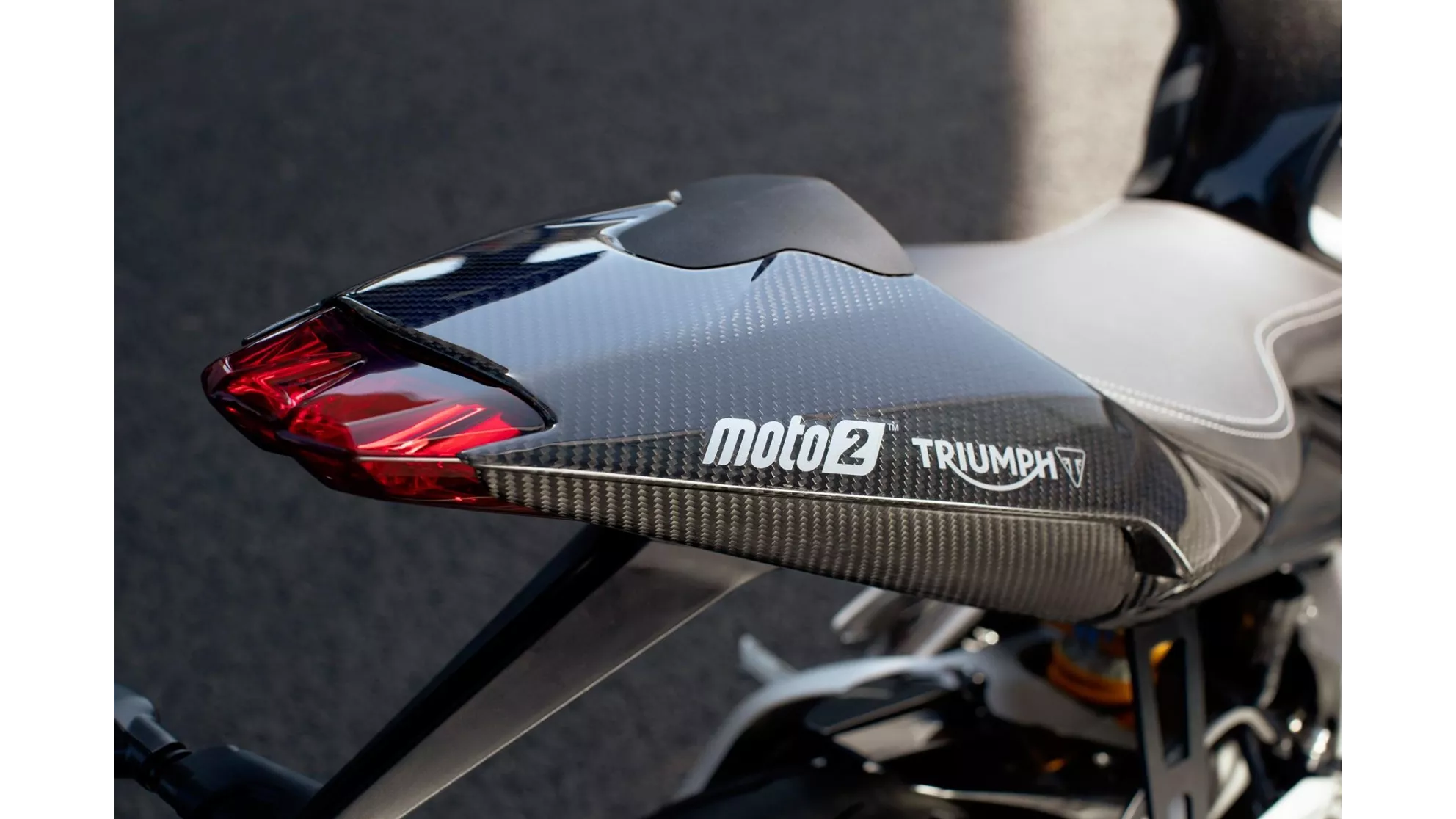 Triumph Daytona 765 Moto2 - Imagem 7