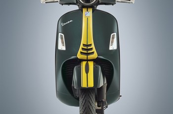 Vespa GTS 125 Super Racing Sixties 2020 - Bild 7 Vespa GTS 125 Super Racing Sixties 2020 - Bild 7