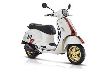 Vespa GTS 300 Super Racing Sixties 2020 - Bild 4