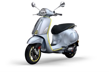 Vespa Elettrica 70 km/h 2020 - Bild 3