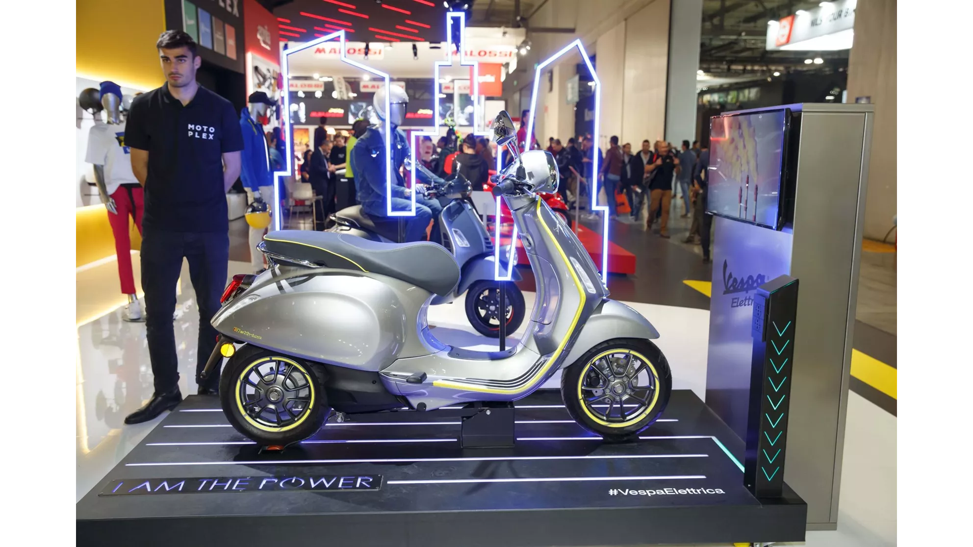 Vespa Elettrica 70 km/h - Image 17 Vespa Elettrica 70 km/h - Image 17