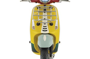 Vespa Primavera 125 Sean Wotherspoon 2020 - Bild 5