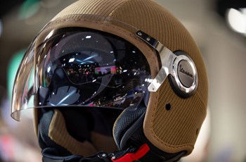 Vespa Primavera 125 Sean Wotherspoon 2020 - Bild 20