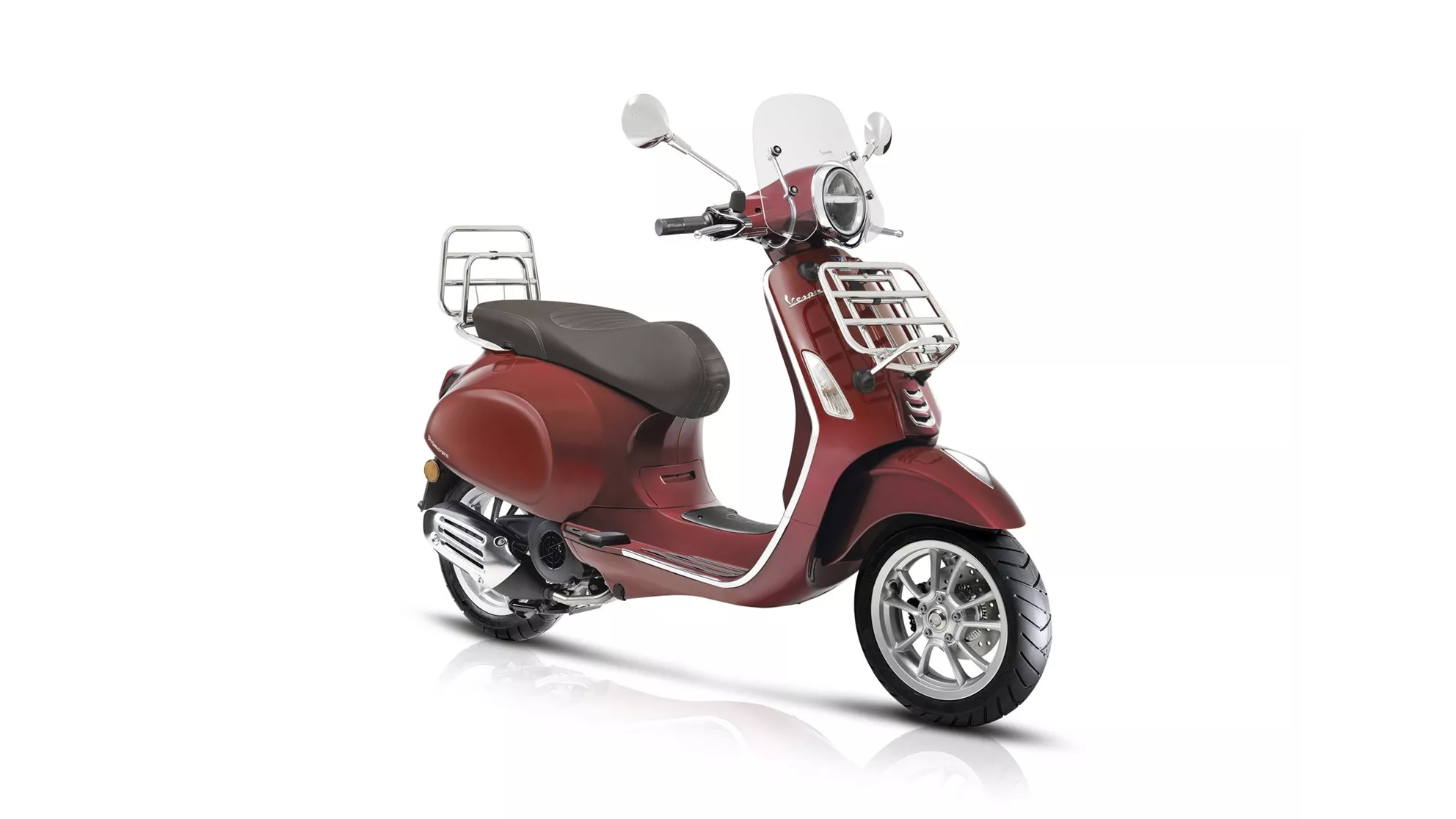 Vespa Primavera 50 Touring - Image 1 Vespa Primavera 50 Touring - Image 1