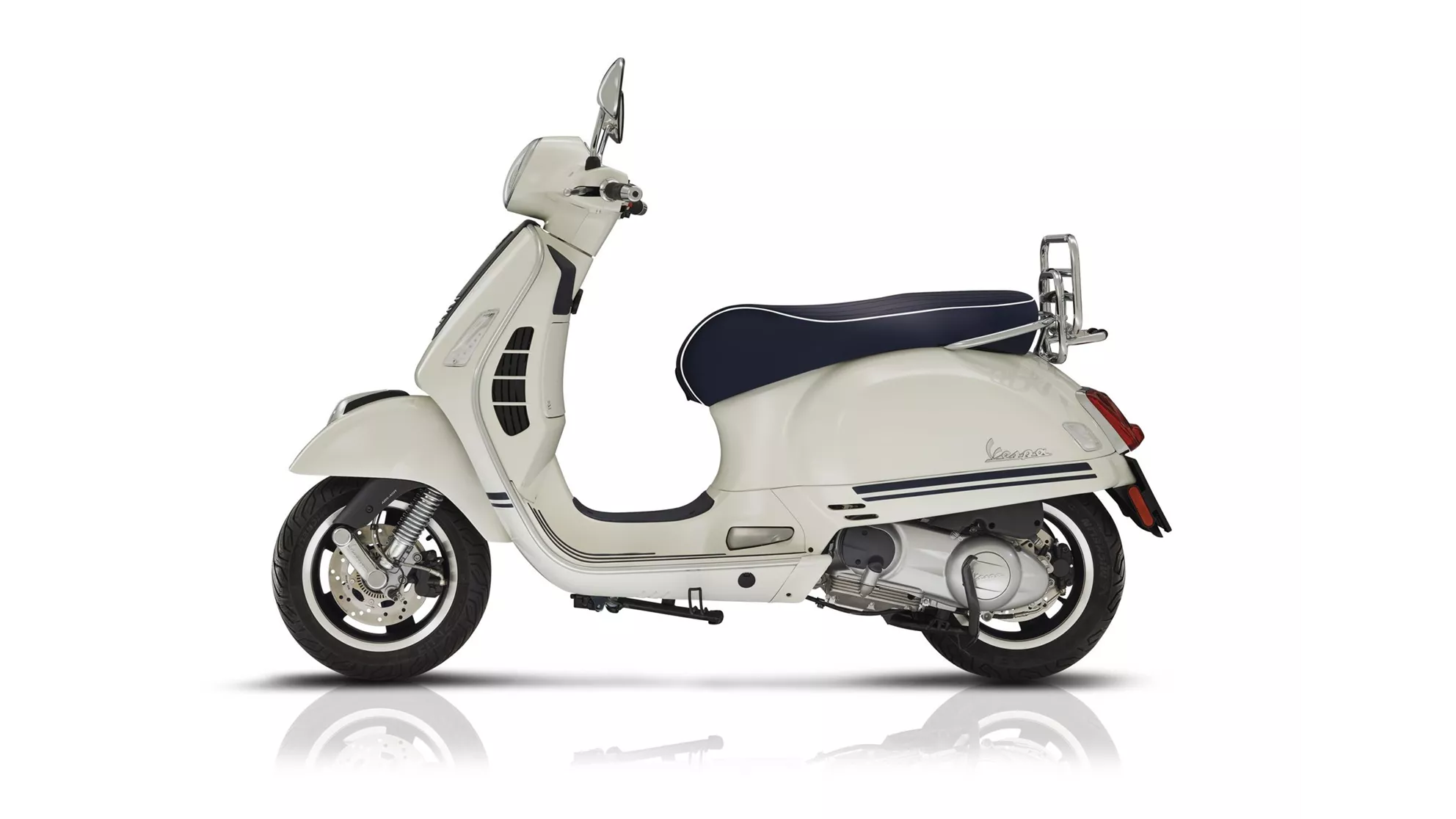 Vespa GTS 300 Yacht Club - Image 2 Vespa GTS 300 Yacht Club - Image 2