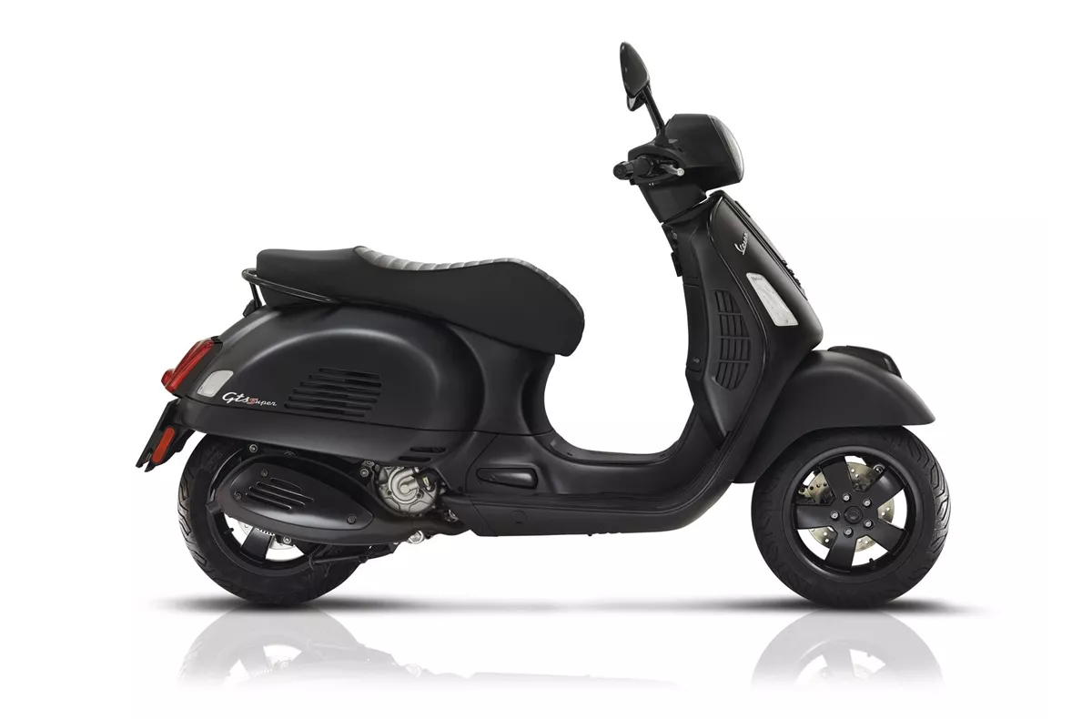 Vespa GTS 125 iGet Super Notte Vespa GTS 125 iGet Super Notte