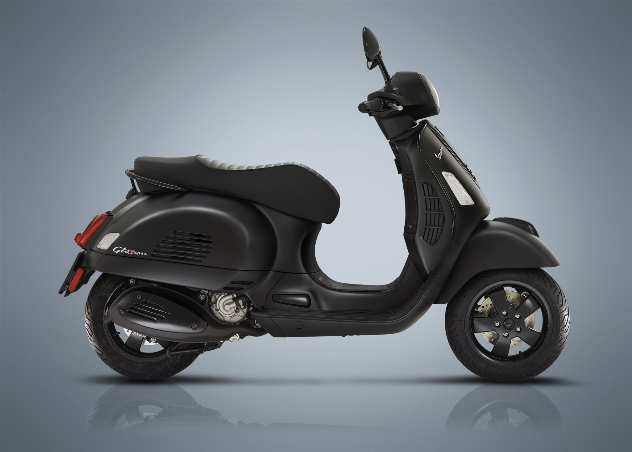 Gebrauchte und neue Vespa GTS 300 Super Notte Motorräder kaufen