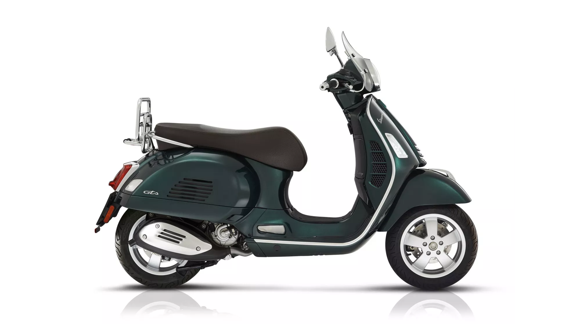 Vespa GTS 300 hpe Touring - Image 2 Vespa GTS 300 hpe Touring - Image 2
