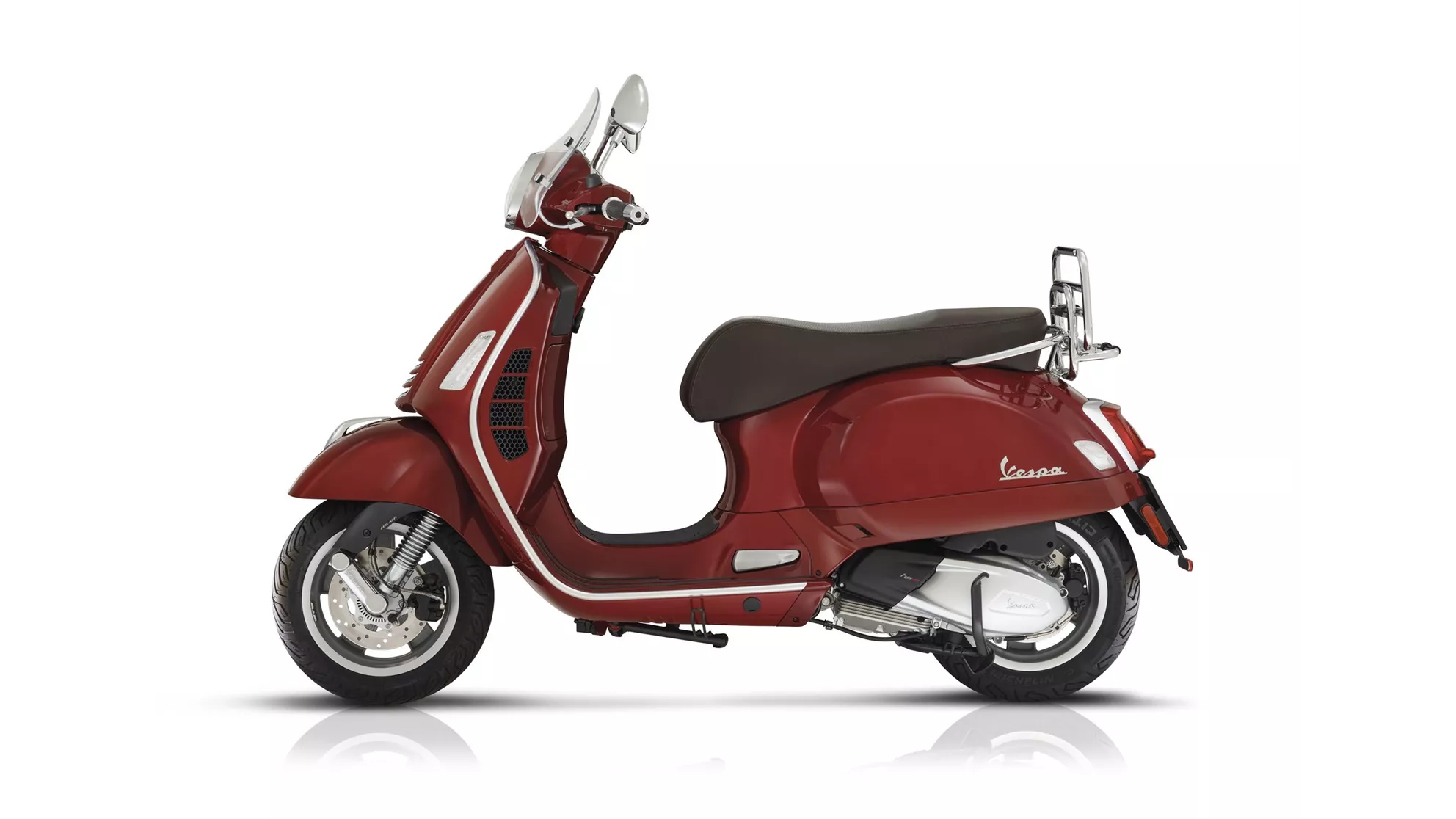 Vespa GTS 300 hpe Touring - Image 4 Vespa GTS 300 hpe Touring - Image 4