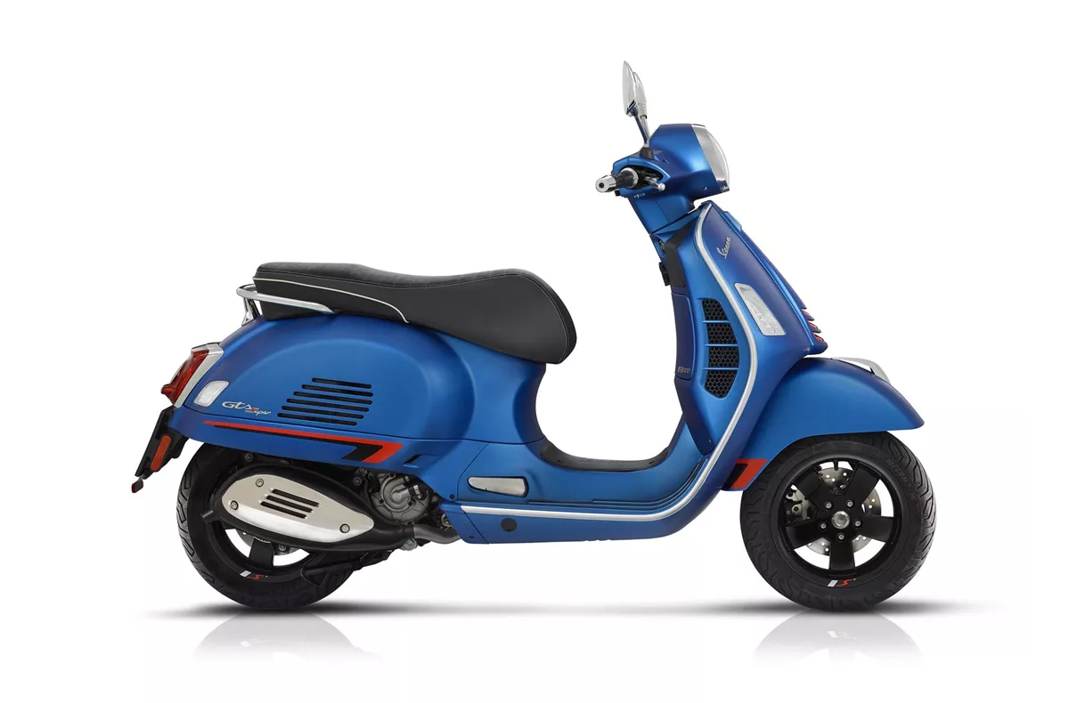 Vespa GTS 300 hpe Super Sport Vespa GTS 300 hpe Super Sport