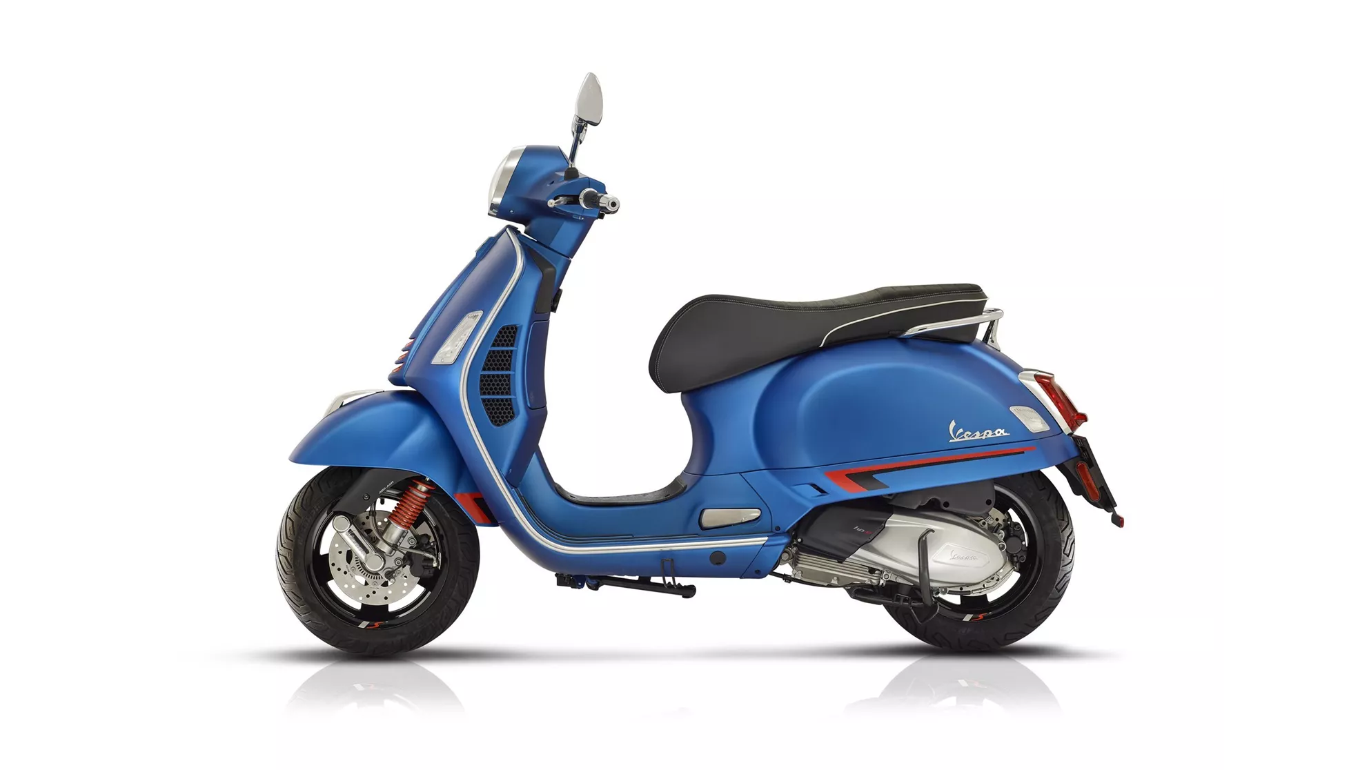 Vespa GTS 300 hpe Super Sport - Image 3 Vespa GTS 300 hpe Super Sport - Image 3
