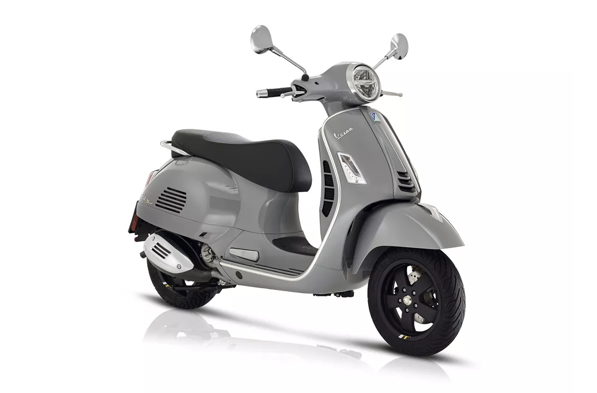 Vespa GTS 300 hpe Super Tech Vespa GTS 300 hpe Super Tech