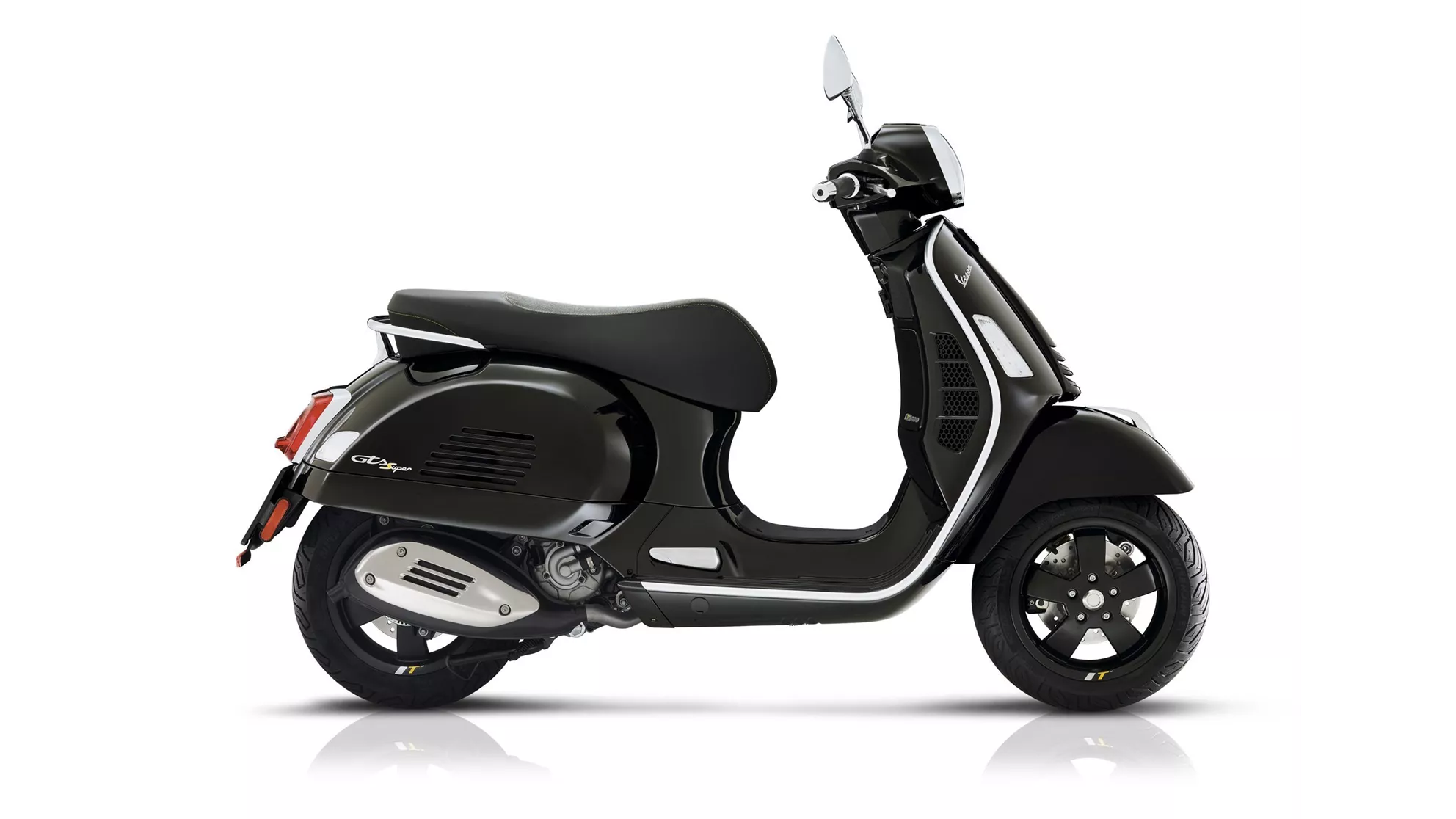 Vespa GTS 300 hpe Super Tech - Image 1 Vespa GTS 300 hpe Super Tech - Image 1