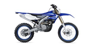 Yamaha WR450F 2015 vs Yamaha WR450F 2020