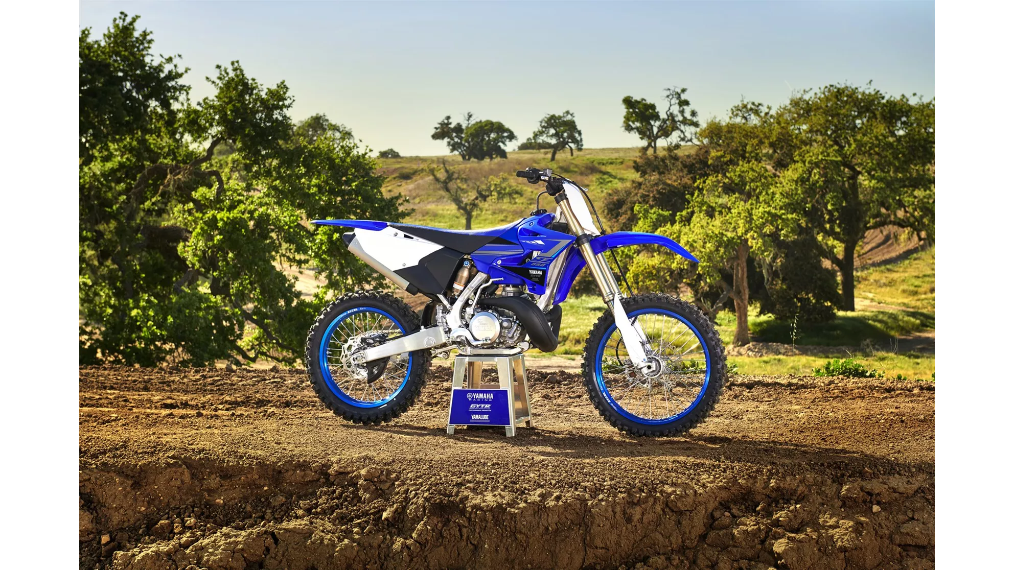 Yamaha YZ 250 LC - Image 3 Yamaha YZ 250 LC - Image 3