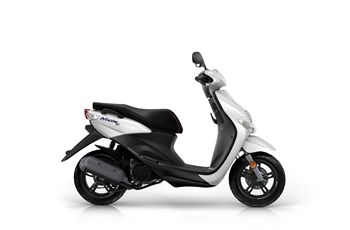 Yamaha NEOs 4Takt 2020 - Bild 7 Yamaha NEOs 4Takt 2020 - Bild 7