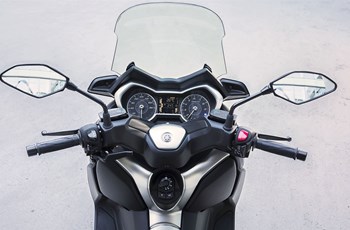 Yamaha XMAX 400 2020 - Bild 11 Yamaha XMAX 400 2020 - Bild 11