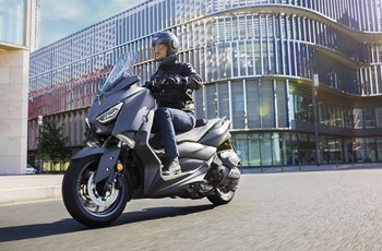 Yamaha XMAX 400 2020 - Bild 19 Yamaha XMAX 400 2020 - Bild 19