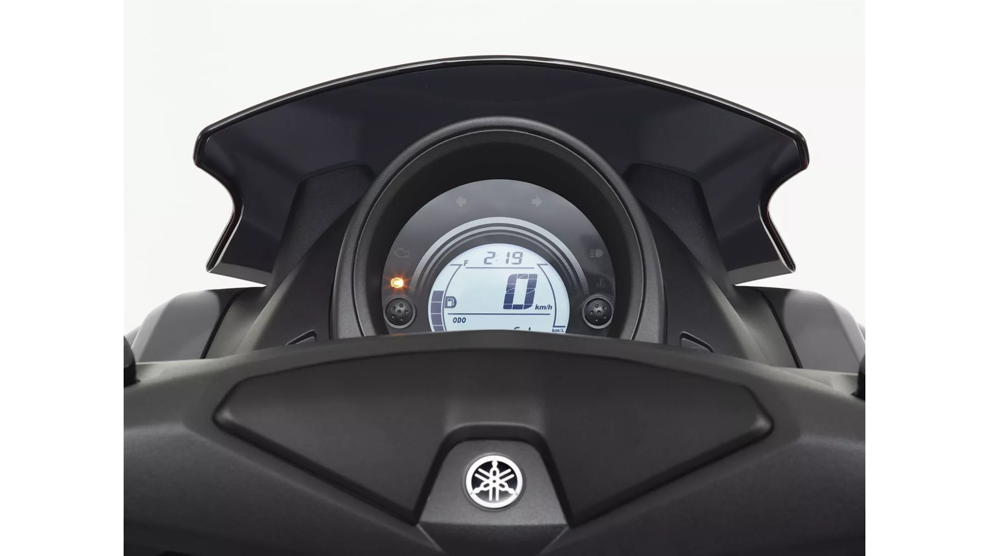Yamaha NMAX 125 - Image 10 Yamaha NMAX 125 - Image 10