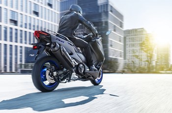 Yamaha TMAX 560 2020 - Bild 15 Yamaha TMAX 560 2020 - Bild 15