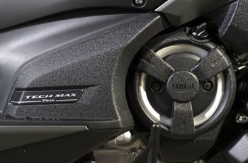 Yamaha TMAX 560 Tech Max 2020 - Bild 21 Yamaha TMAX 560 Tech Max 2020 - Bild 21
