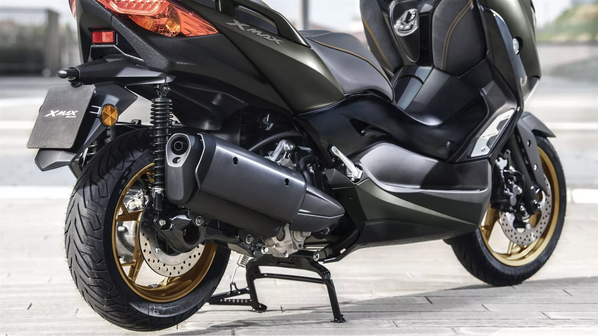 Yamaha XMAX 300 Tech MAX - Image 12 Yamaha XMAX 300 Tech MAX - Image 12