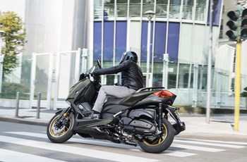 Yamaha XMAX 400 Tech MAX 2020 - Bild 12 Yamaha XMAX 400 Tech MAX 2020 - Bild 12