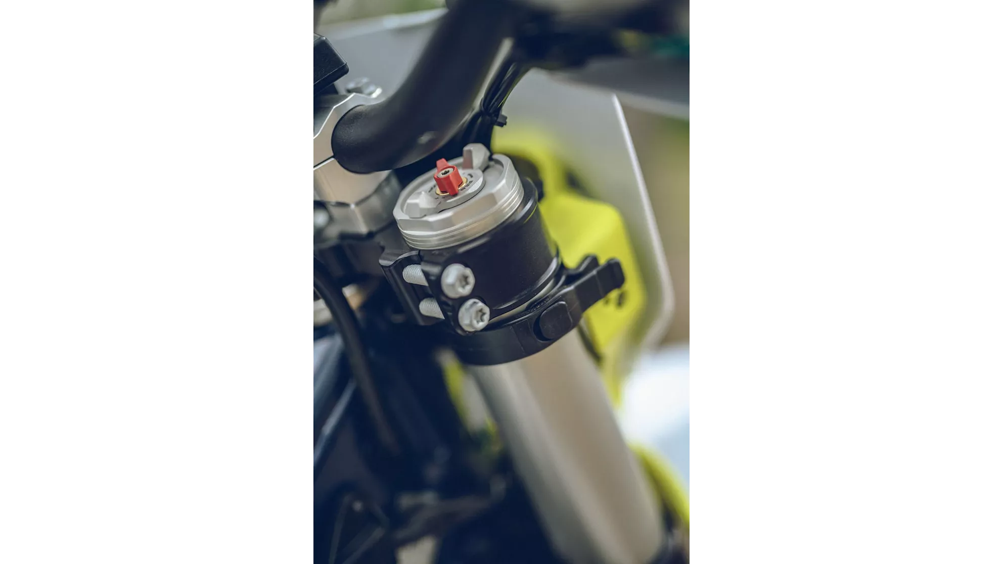 Husqvarna FE 450 - Image 10 Husqvarna FE 450 - Image 10