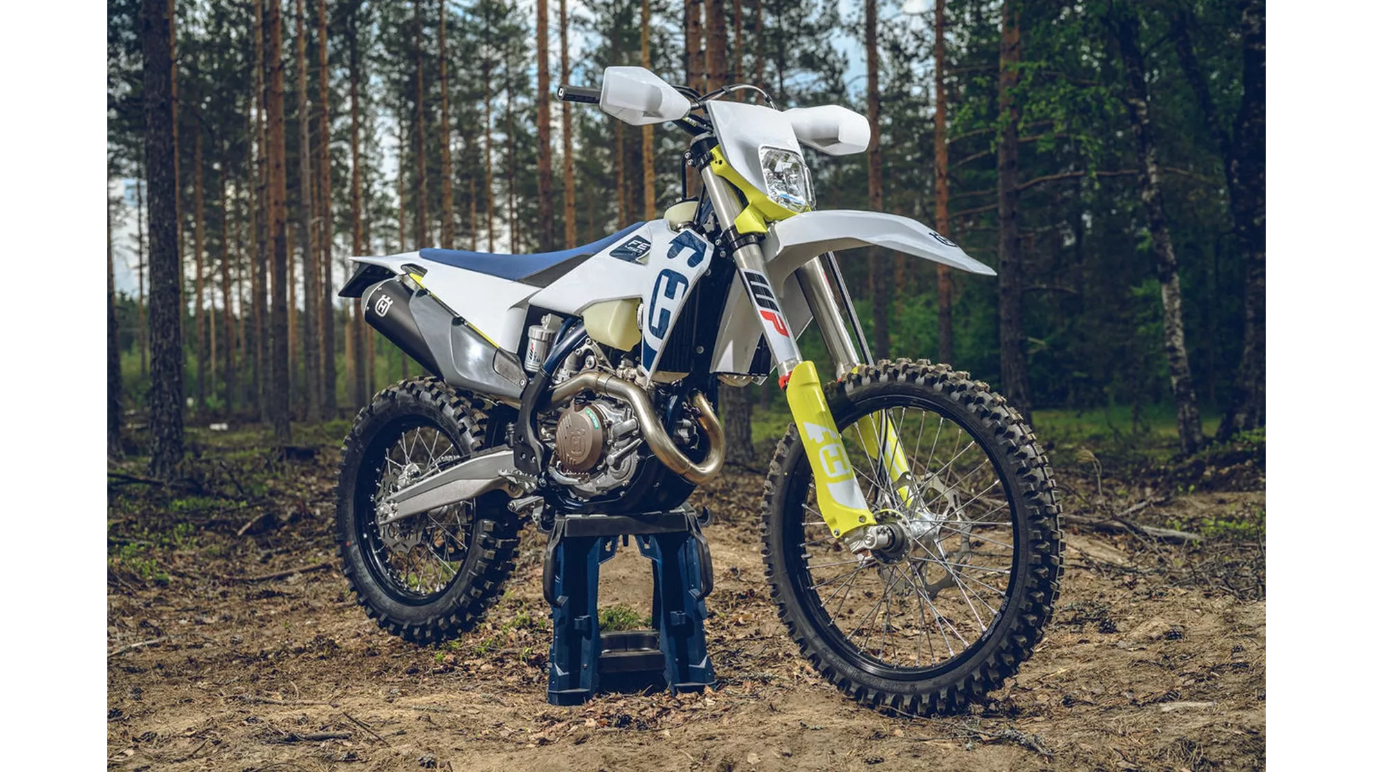 Husqvarna FE 450 - Image 11 Husqvarna FE 450 - Image 11