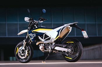 Husqvarna 701 Supermoto 2020 - Bild 10 Husqvarna 701 Supermoto 2020 - Bild 10