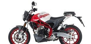 Honda CB125F 2020 vs SWM Varez 125 2020