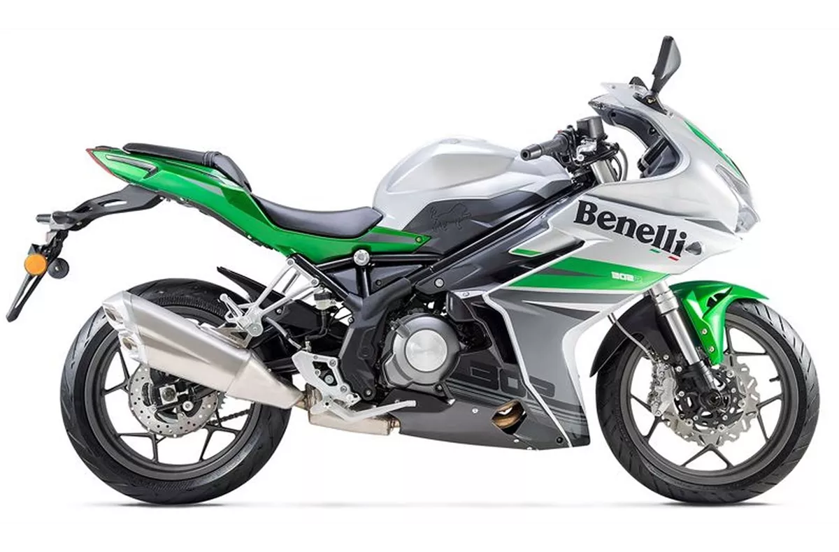 Benelli BN 302 R Benelli BN 302 R