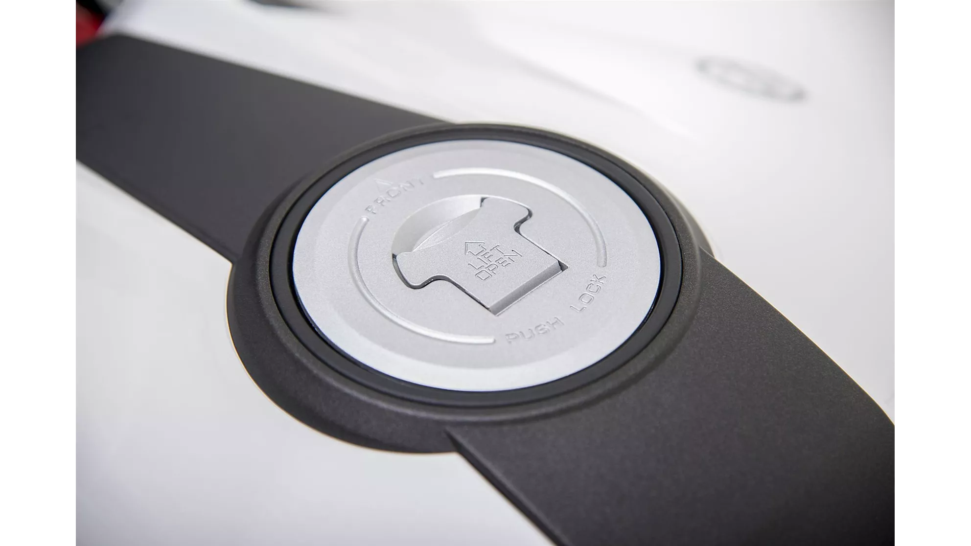 Benelli BN 125 - Image 17 Benelli BN 125 - Image 17