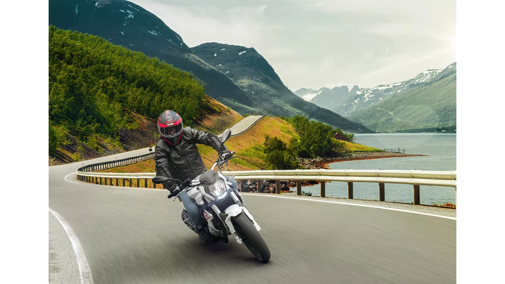 Benelli BN 125 - Image 5 Benelli BN 125 - Image 5