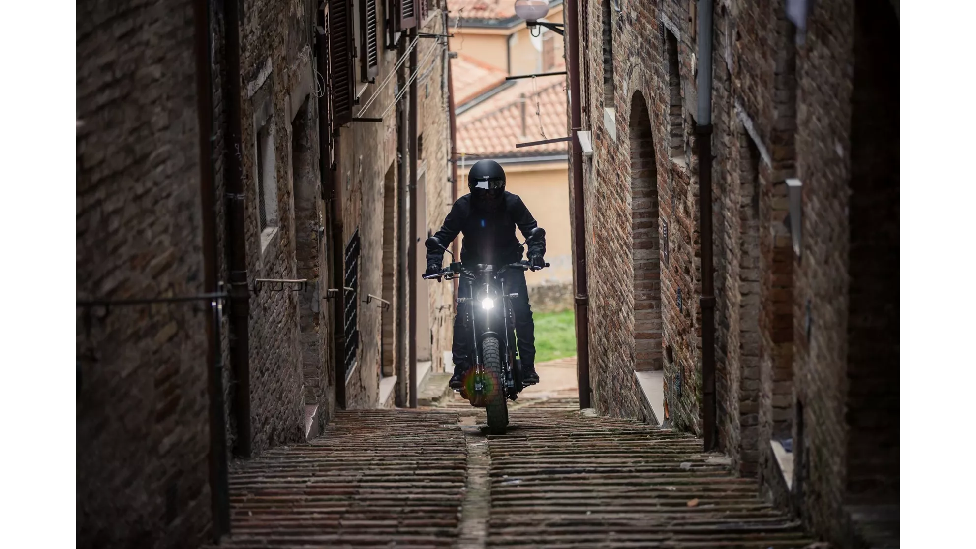 Benelli Leoncino 500 Trail - Image 9 Benelli Leoncino 500 Trail - Image 9