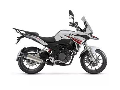 Benelli TRK 125 2020 Benelli TRK 125 2020