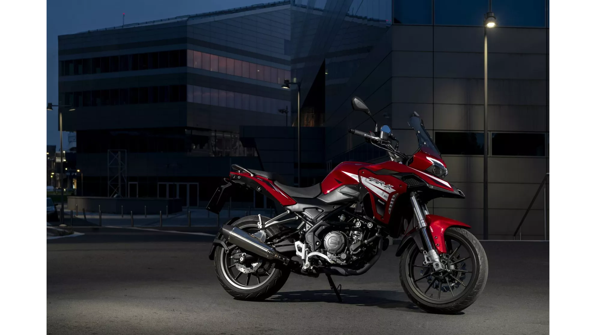 Benelli TRK 125 - Image 4 Benelli TRK 125 - Image 4