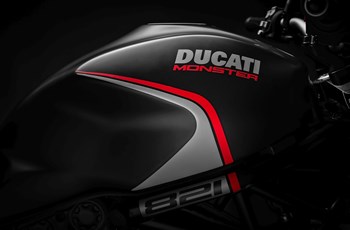 Ducati Monster 821 Stealth 2020 - Bild 3 Ducati Monster 821 Stealth 2020 - Bild 3