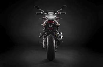 Ducati Monster 821 Stealth 2020 - Bild 4 Ducati Monster 821 Stealth 2020 - Bild 4
