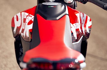 Ducati Hypermotard 950 RVE 2020 - Bild 10 Ducati Hypermotard 950 RVE 2020 - Bild 10
