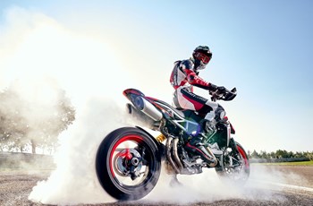Ducati Hypermotard 950 RVE 2020 - Bild 14 Ducati Hypermotard 950 RVE 2020 - Bild 14