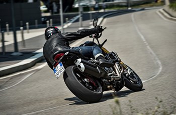 Ducati Monster 1200 S 2020 - Bild 12 Ducati Monster 1200 S 2020 - Bild 12
