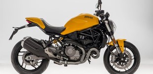 Ducati Monster 2021 vs Ducati Monster 821 2020