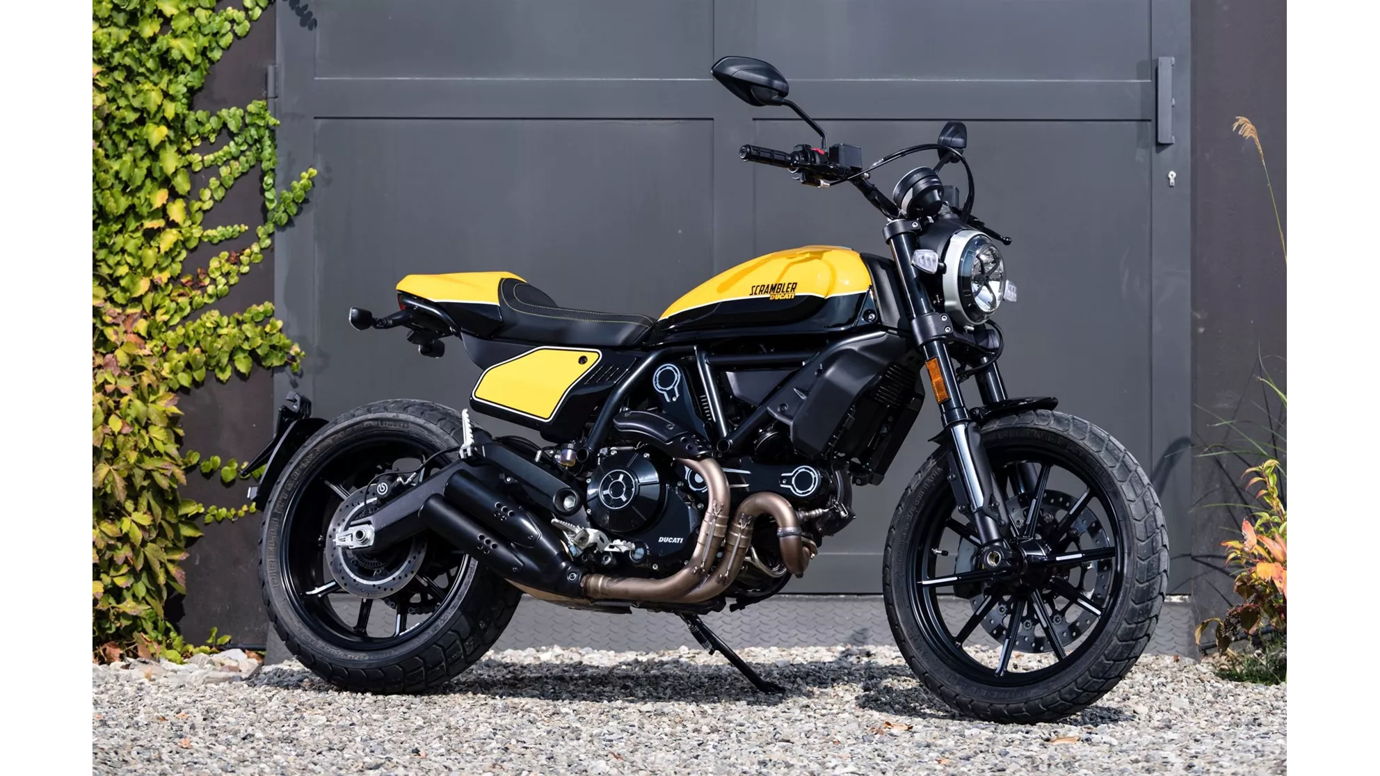 Ducati Scrambler Full Throttle - Image 2 Ducati Scrambler Full Throttle - Image 2