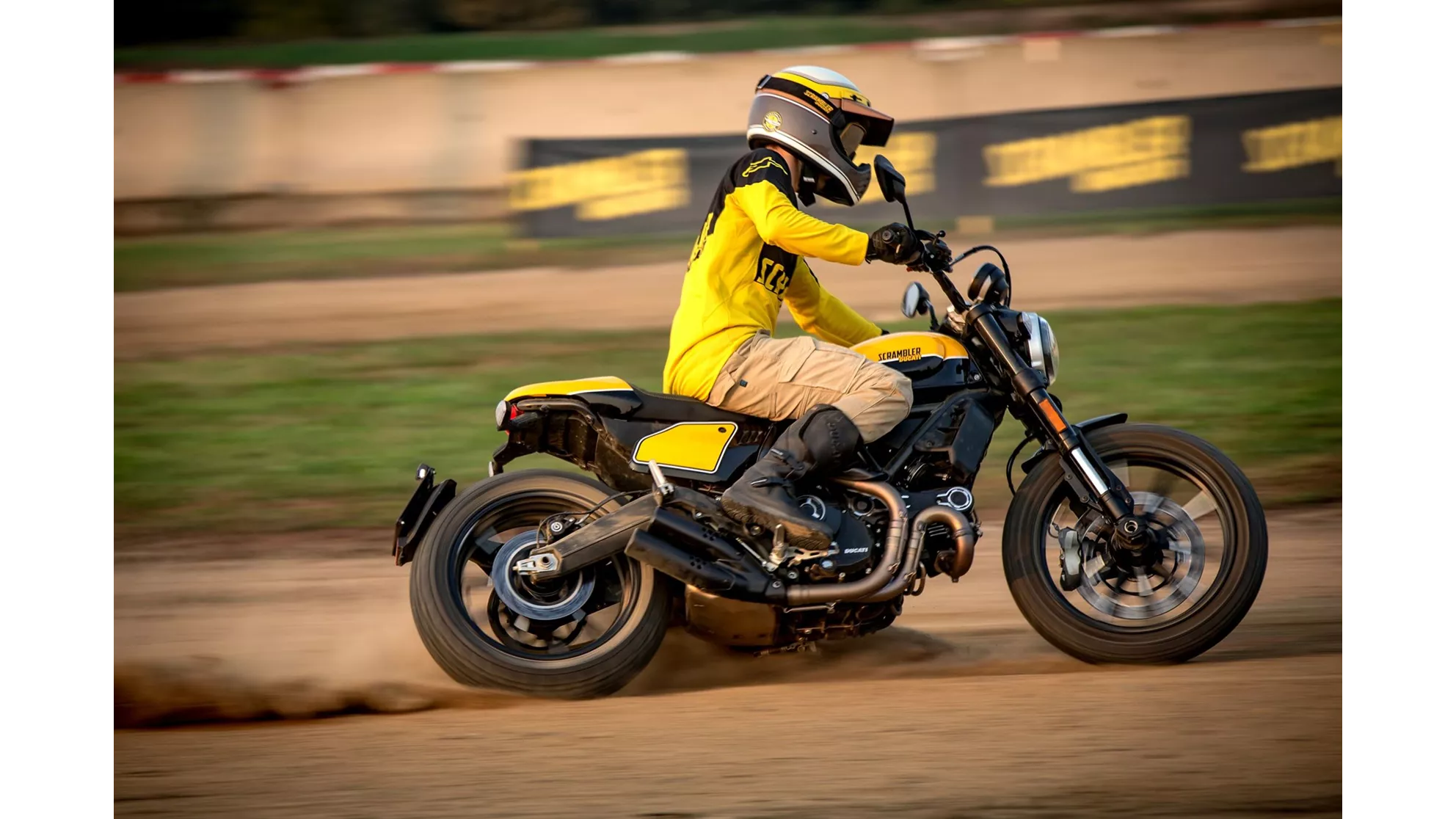Ducati Scrambler Full Throttle - Image 5 Ducati Scrambler Full Throttle - Image 5