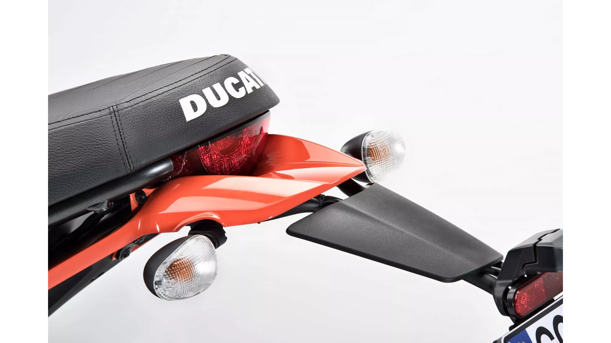 Ducati Scrambler Sixty2 - Obrázok 13