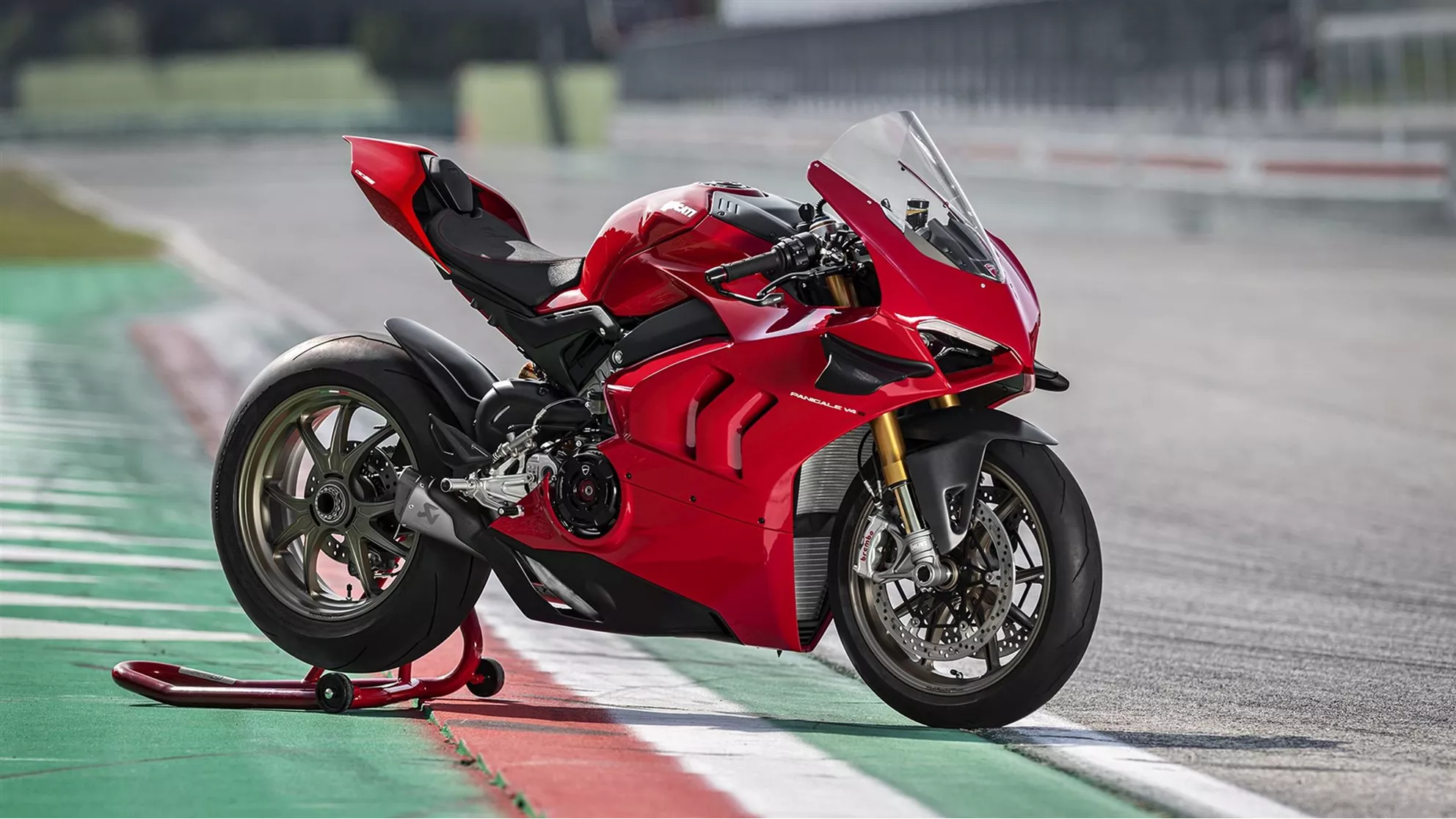 Ducati Panigale V4 S - Image 5 Ducati Panigale V4 S - Image 5