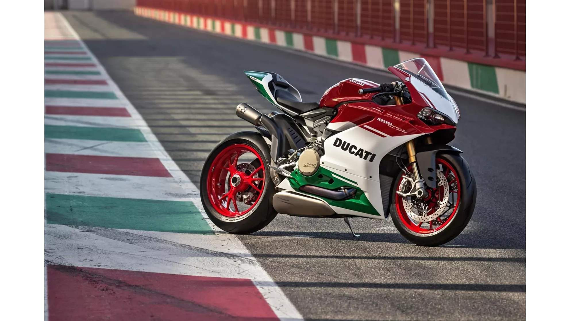 Ducati 1299 Panigale R Final Edition - Resim 11