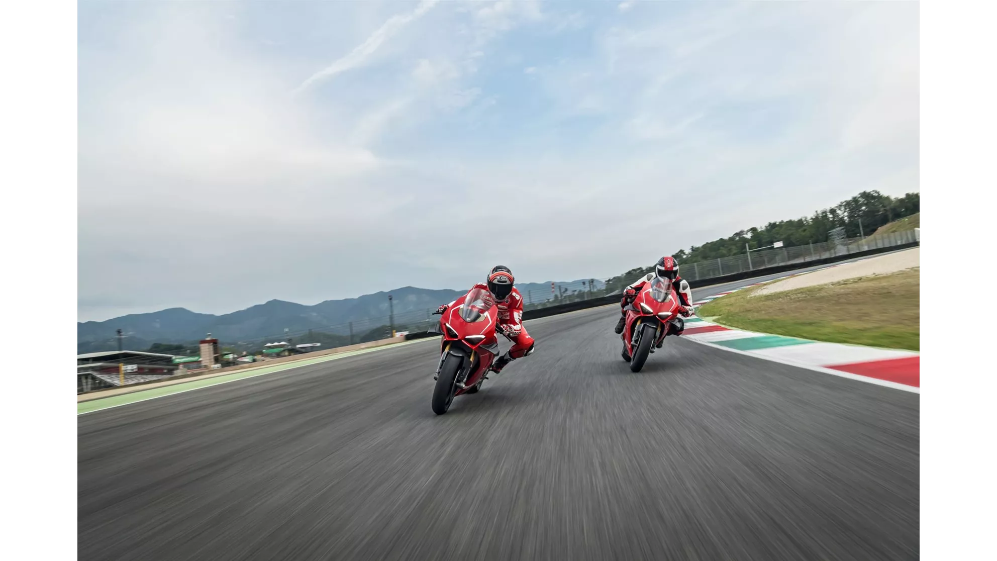 Ducati Panigale V4 R - Image 20 Ducati Panigale V4 R - Image 20